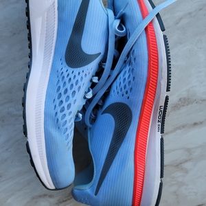 Nike Zoom Pegasus 9.5 Women’s Lightly Worn